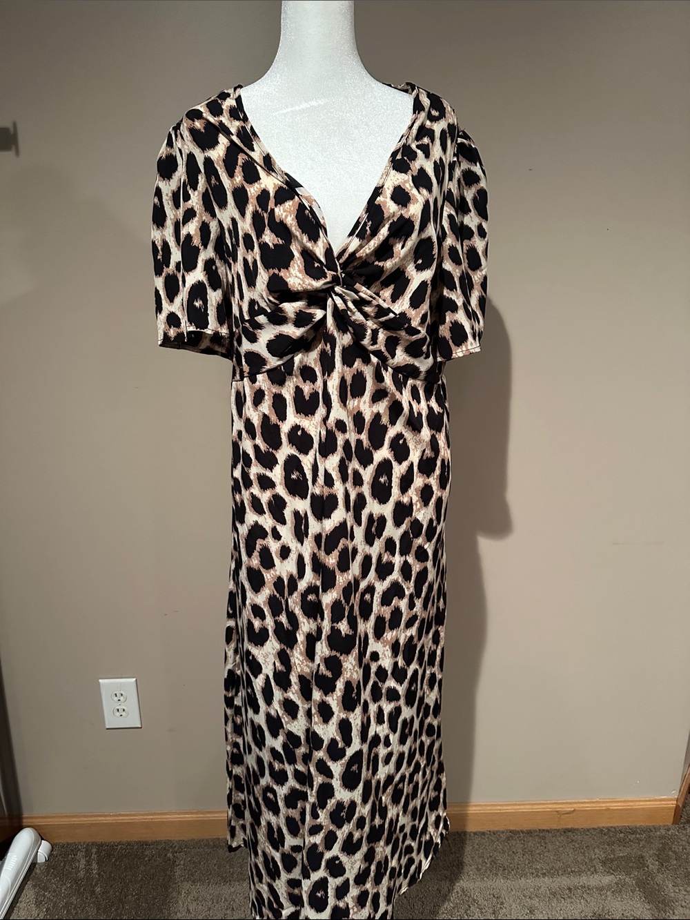 SHEIN Leopard Print Knot-Front Maxi Dress - Beige/Black